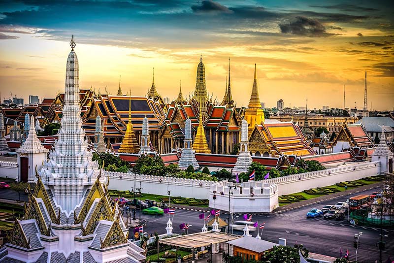 Bangkok Travel Guide: Embrace Adventures
